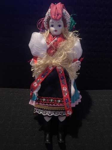 Beautiful glazed porcelain - beautiful,