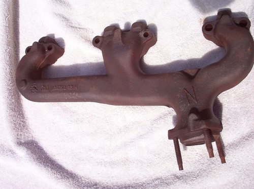 Chevy exhaust manifold 364753 - manifold,