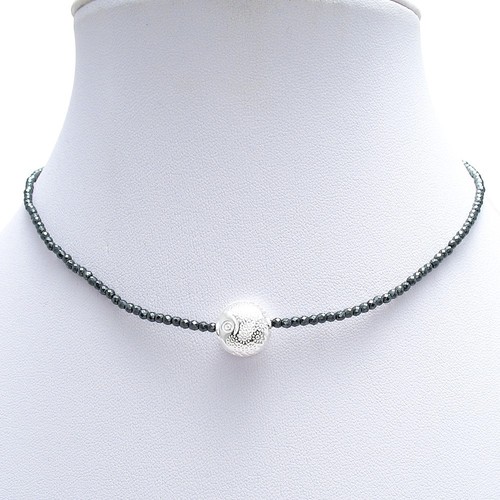 Genuine hematite black onyx - &,