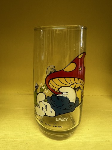 Vintage smurfs glass cup lazy - smurfs,