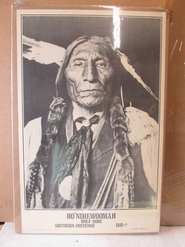 Nihewoomah wolf robe - ho',