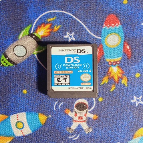 Nintendo download station - ds,