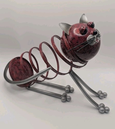 Red speckled silver cat - red,