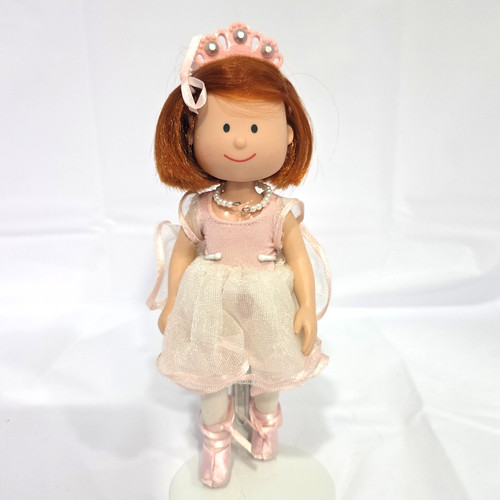 Madeline posable doll - madeline,