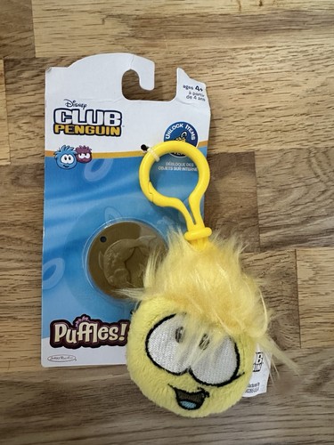 Disney club penguin yellow - club,