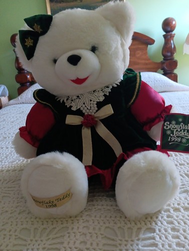 Snowflake teddy bear 1998 - teddy, with