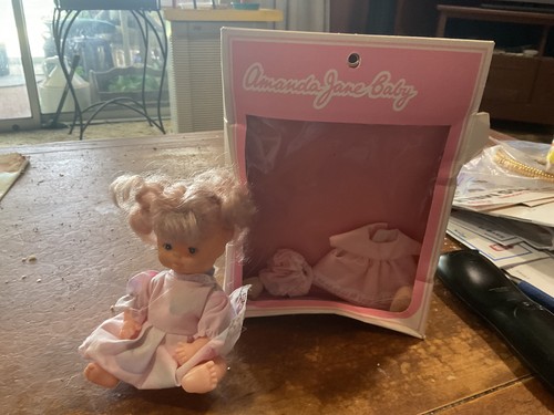 Vintage amanda jane - baby, doll