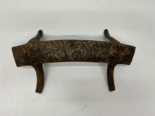 Antique cast iron oak e20 - iron,