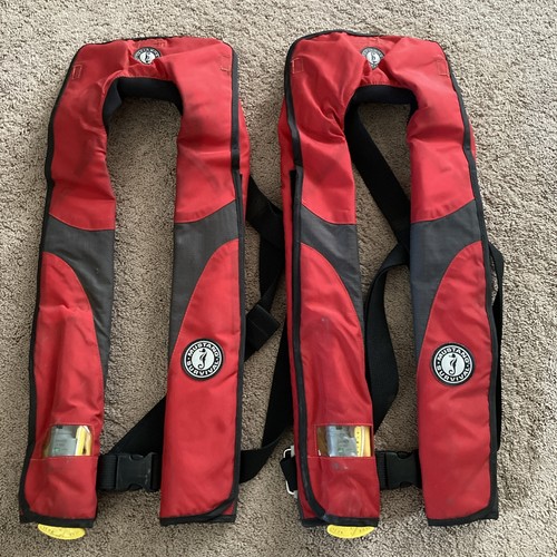 Pre owned mustang survival - mustang,
