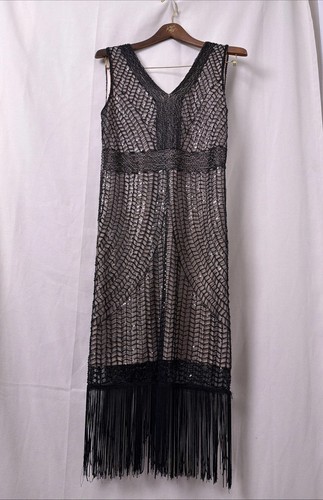 Black beaded flapper dress - black,