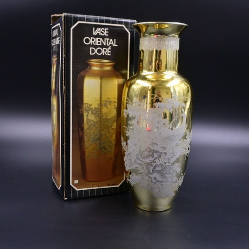 Hand painted gold - hand,
