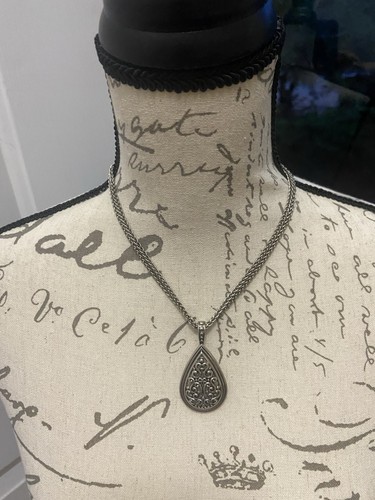 Lia sophia teardrop pendant - sophia,