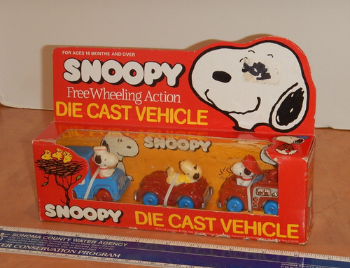 Vintage aviva snoopy free - vintage,