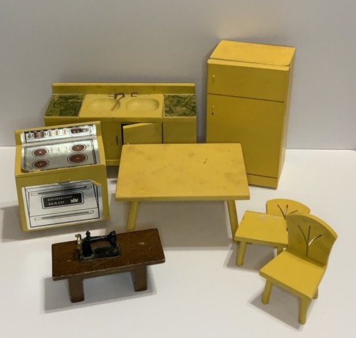 Vintage 1950 hall - vintage, hall's