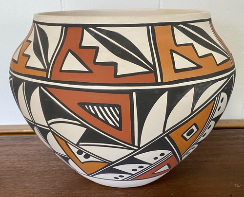 Large tall native - 9”,