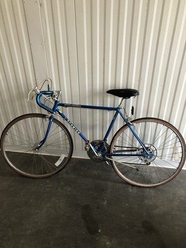 Schwinn deluxe varsity - deluxe,