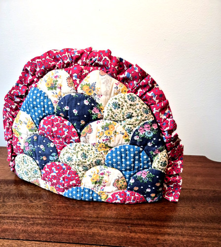 Vintage hand pieced - hand, tea