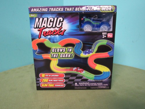 Magic tracks 10ft glow - magic,