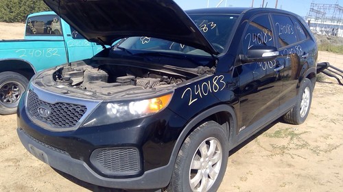 2011 kia sorento - kia,