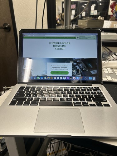 Apple macbook pro - apple, mid