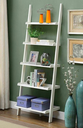 White wooden tier - white,