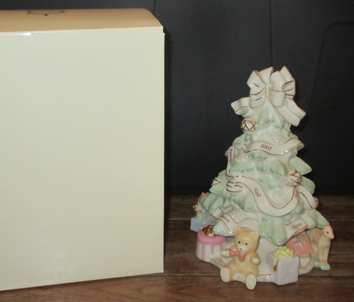 Lenox 2003 holiday traditions - lenox,