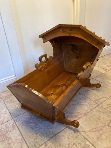 Vintage handcrafted pine wood - pine,