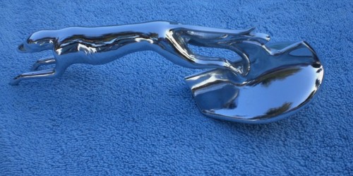 1933 ford greyhound - 1933, hood