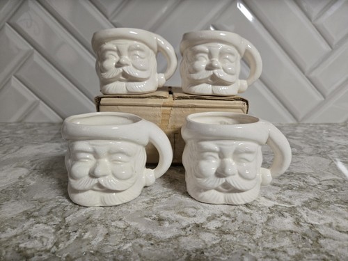 Vintage santa mug set in - of, 4