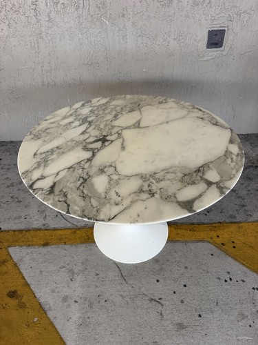 Knoll saarinen dining - knoll, table
