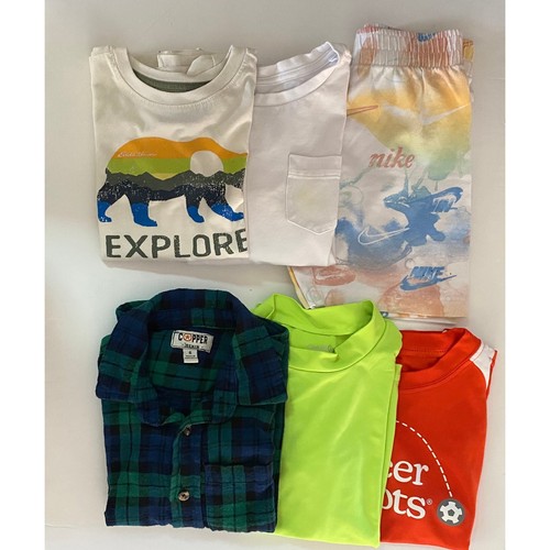 Kids size clothes bundle - size,
