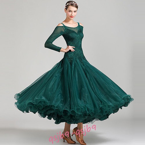 Ballroom standard dance - standard, maxi