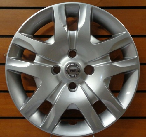 New bolt hubcap wheel - hubcap,