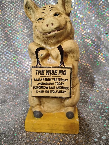 Cast iron thrifty pig coin - cast,