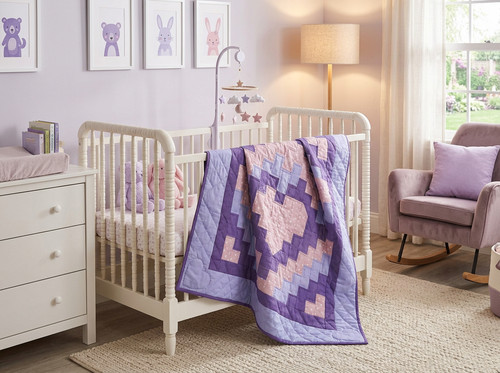 Amish baby quilt - hand, sewn