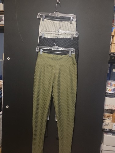Womens workout pants - large, lot