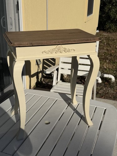 Shabby chic cream - chic, brown