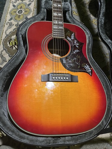Epiphone hummingbird with - hummingbird,