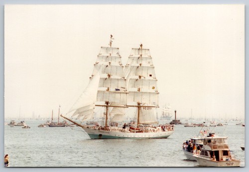 Vintage sailing ship - sailing,