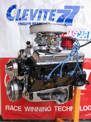 Chevrolet 383 360 - chevrolet,
