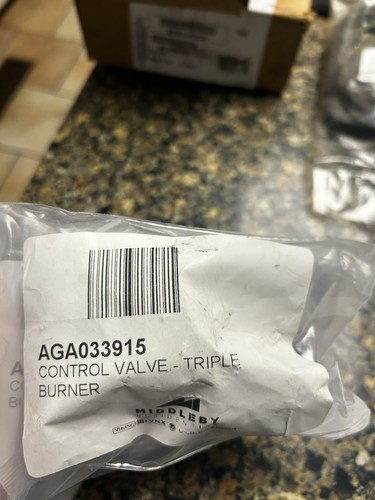 A033915 triple burner valve - a033915,