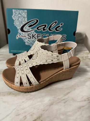 Skechers size cali luxe - 10,