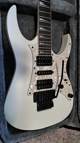 Ibanez white rg250dx string - white, 6-string