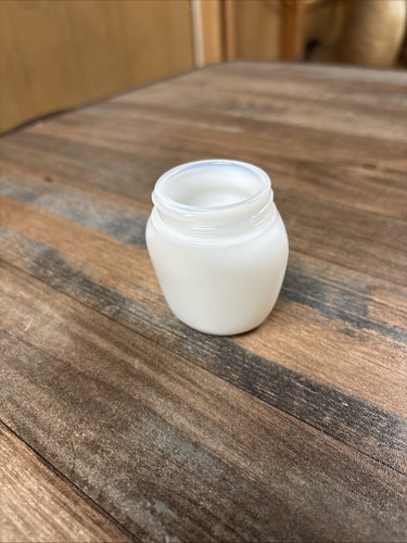 Vintage pond milk glass cold - glass,
