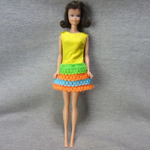 Vintage 1960s midge barbie - 1960s,