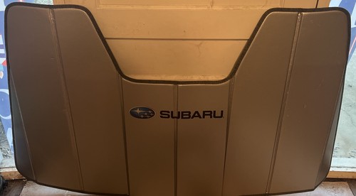 Subaru front windshield - ,