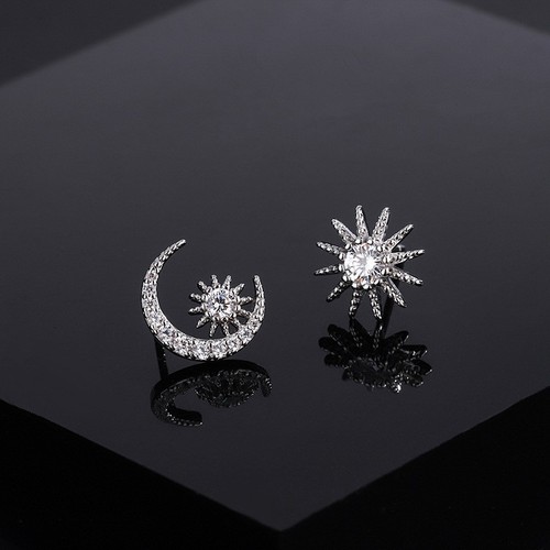 Mismatched crescent moon - cz,