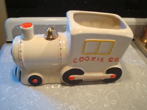 Train cookie jar 1950 usa - 1950's,