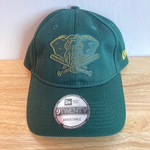 Nwt oakland athletics - oakland,