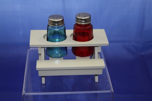 Picnic table salt pepper - table,